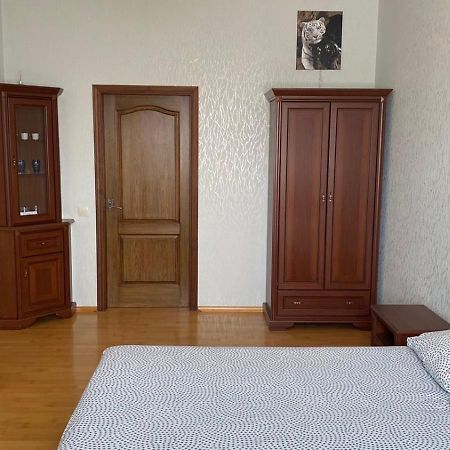 Comfortable Apartment On The Obolon Kiev Extérieur photo